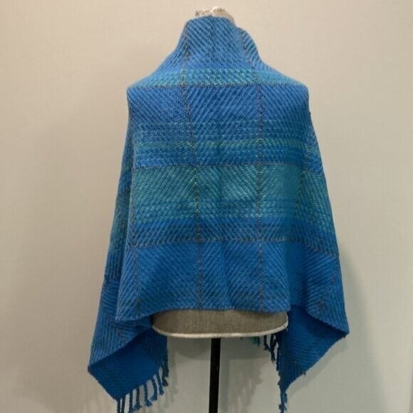 BLUE Wool Knit Poncho One Size - Picture 7 of 13